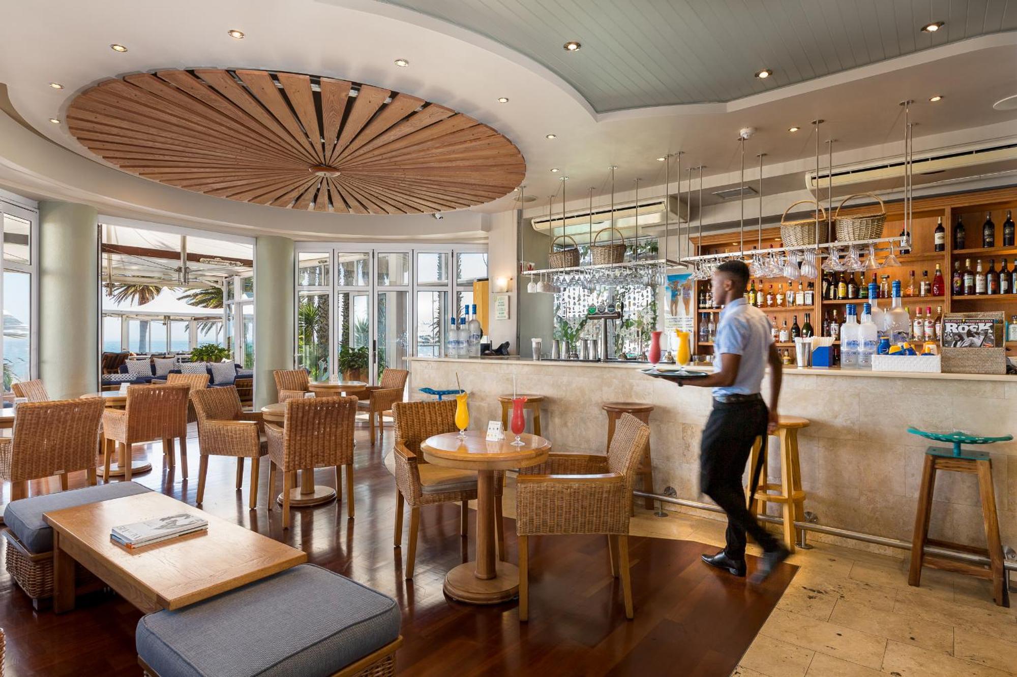 קייפטאון Adventure Pad At The Bay Hotel מראה חיצוני תמונה